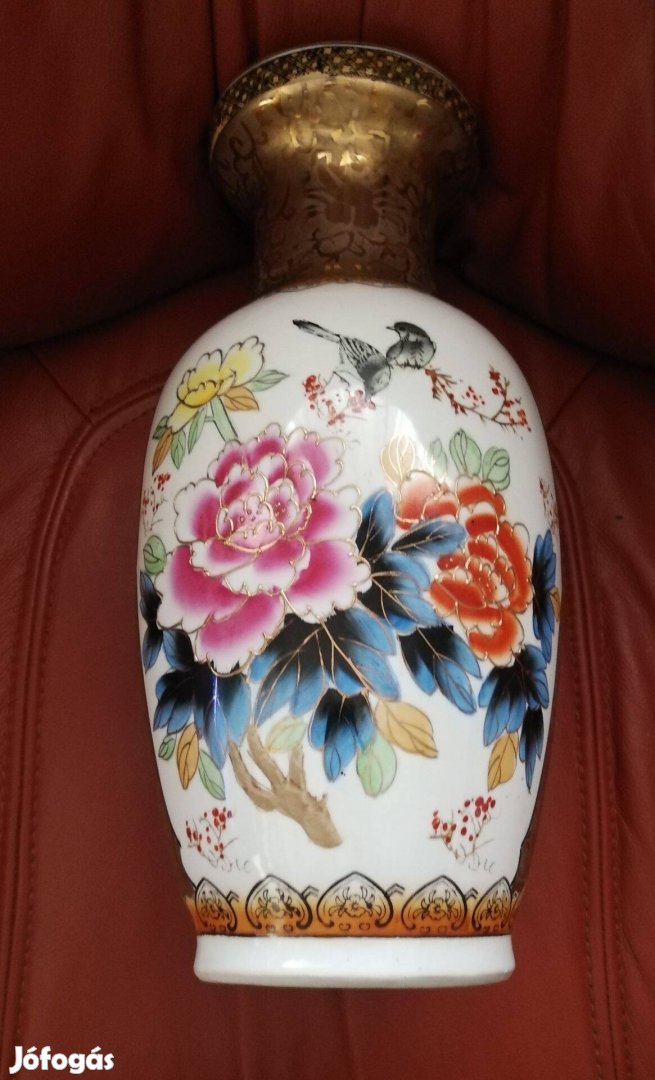 Kelet Kína porcelánfajansz váza!