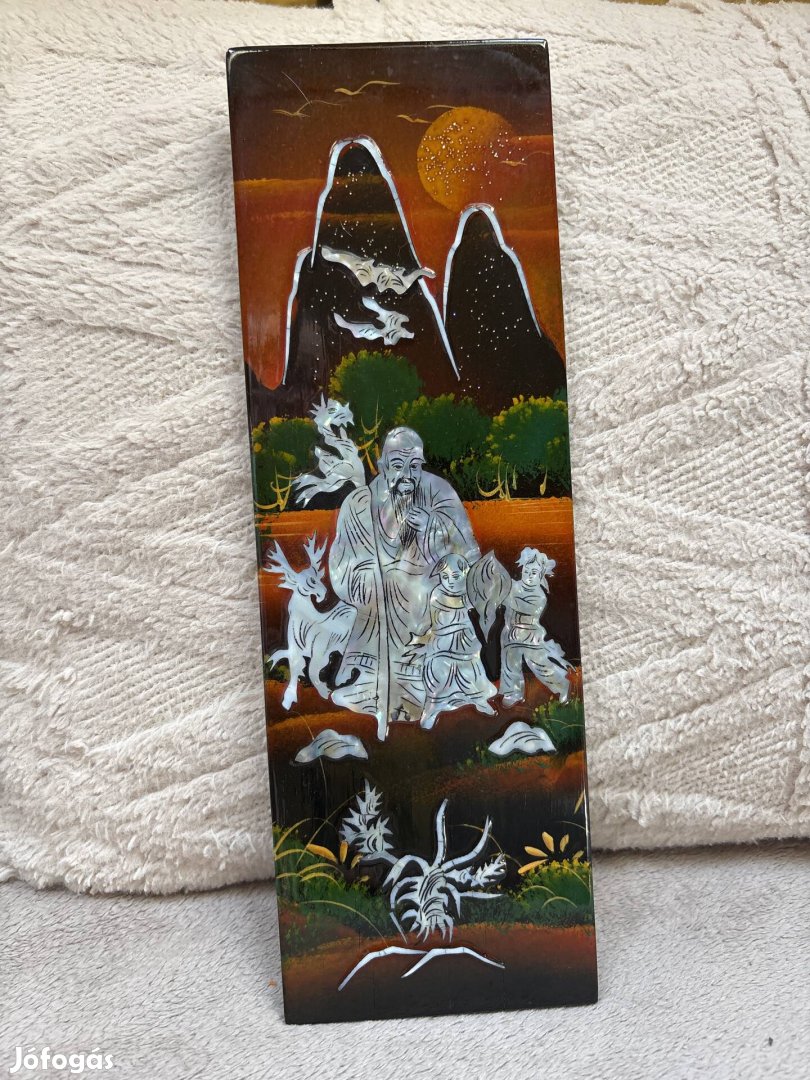 Keleti lakkozott falpanel gyöngyház berakással