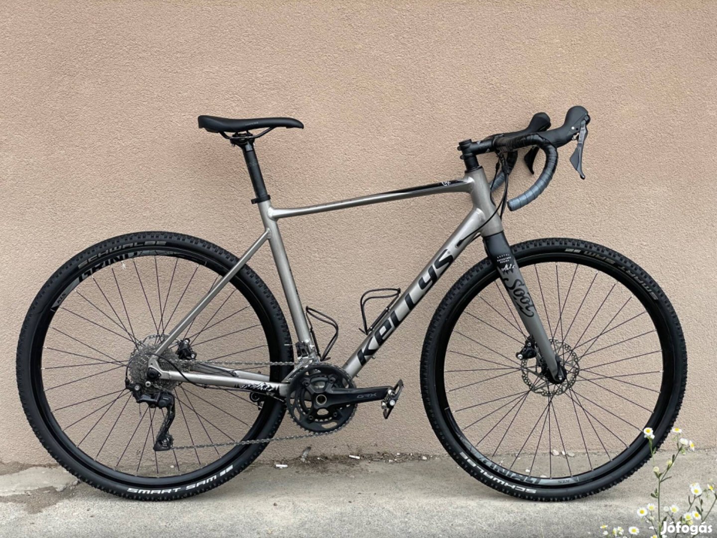 Kellys Soot 50 gravel kerékpár - 1,5 év garancia, üzletből