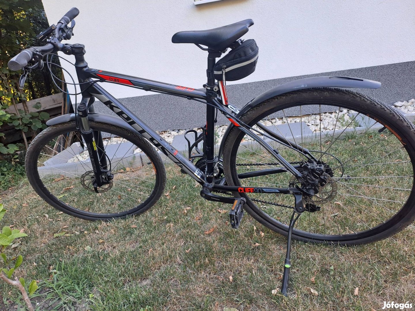 Kellys cliff 90 cross trekking