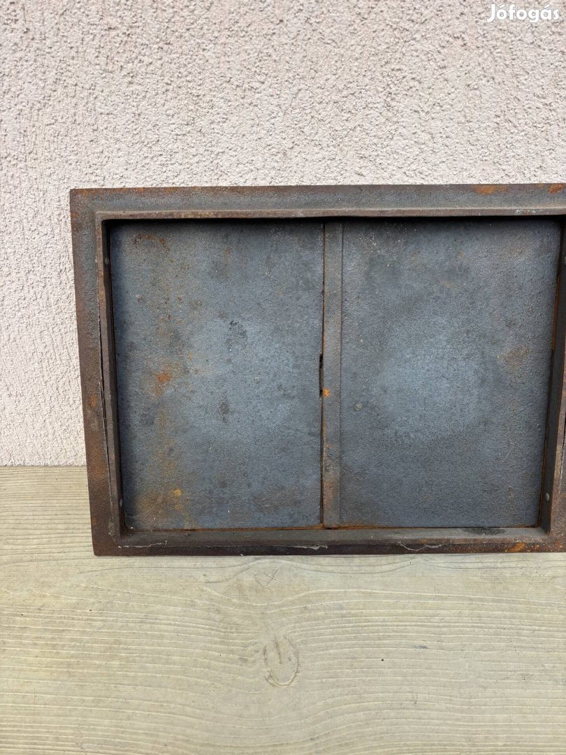 Kemence öntött vas ajtó