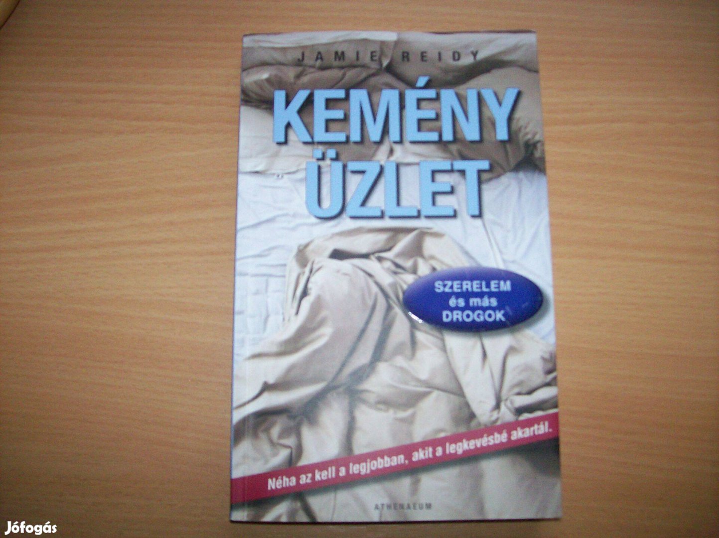 Kemény Üzlet - gyógyszeripar, Jamie Reidy