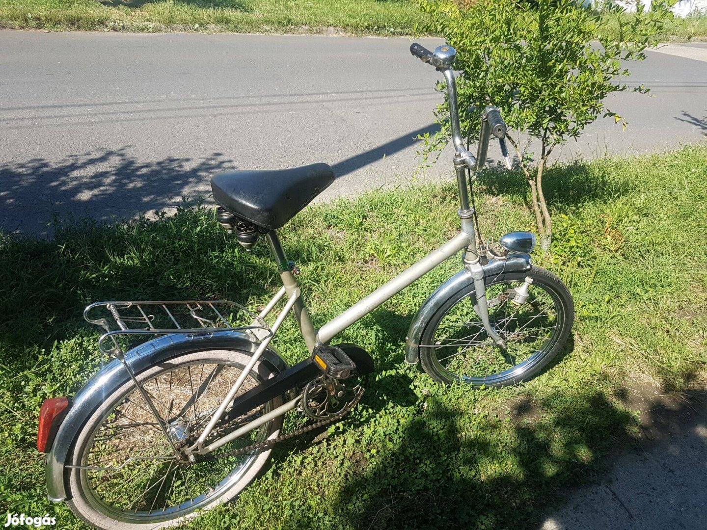 Kemping kerékpár 20"