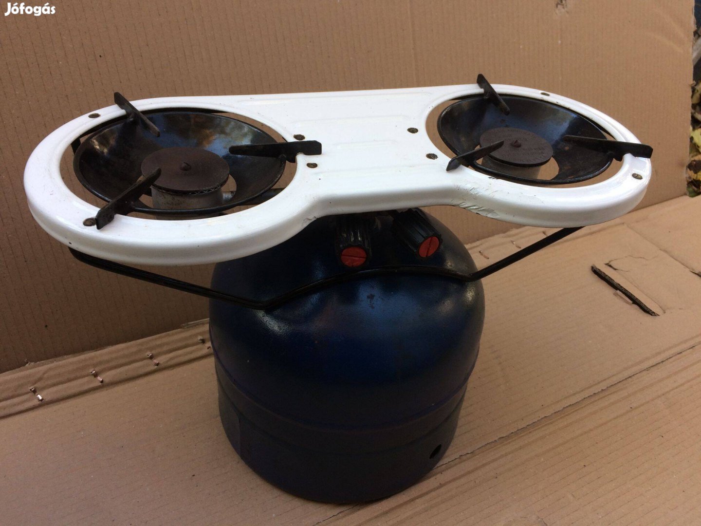 Kemping palack kétégős főzőfejjel palack töltve