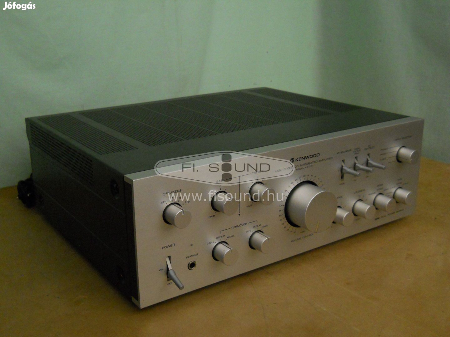 Kenwood KA-701 ,2x120W,4-16 ohm,4 hangfalas szetero erősítő