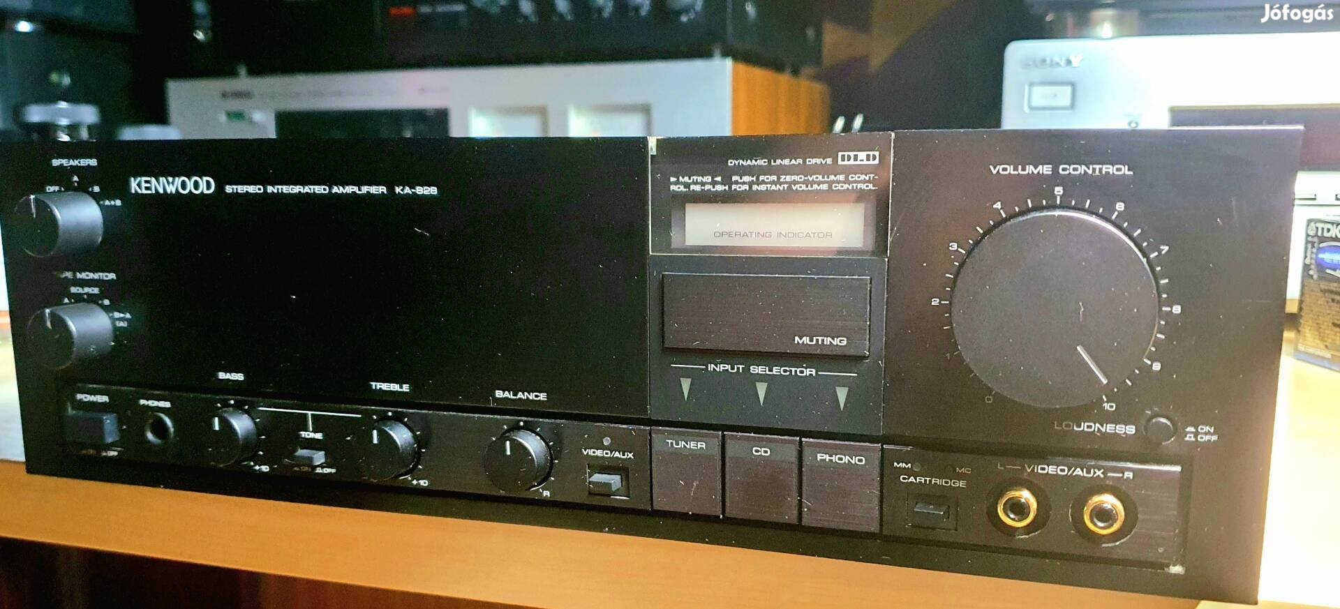 Kenwood KA-828/2x130w 8ohm brutál stereo erősítő