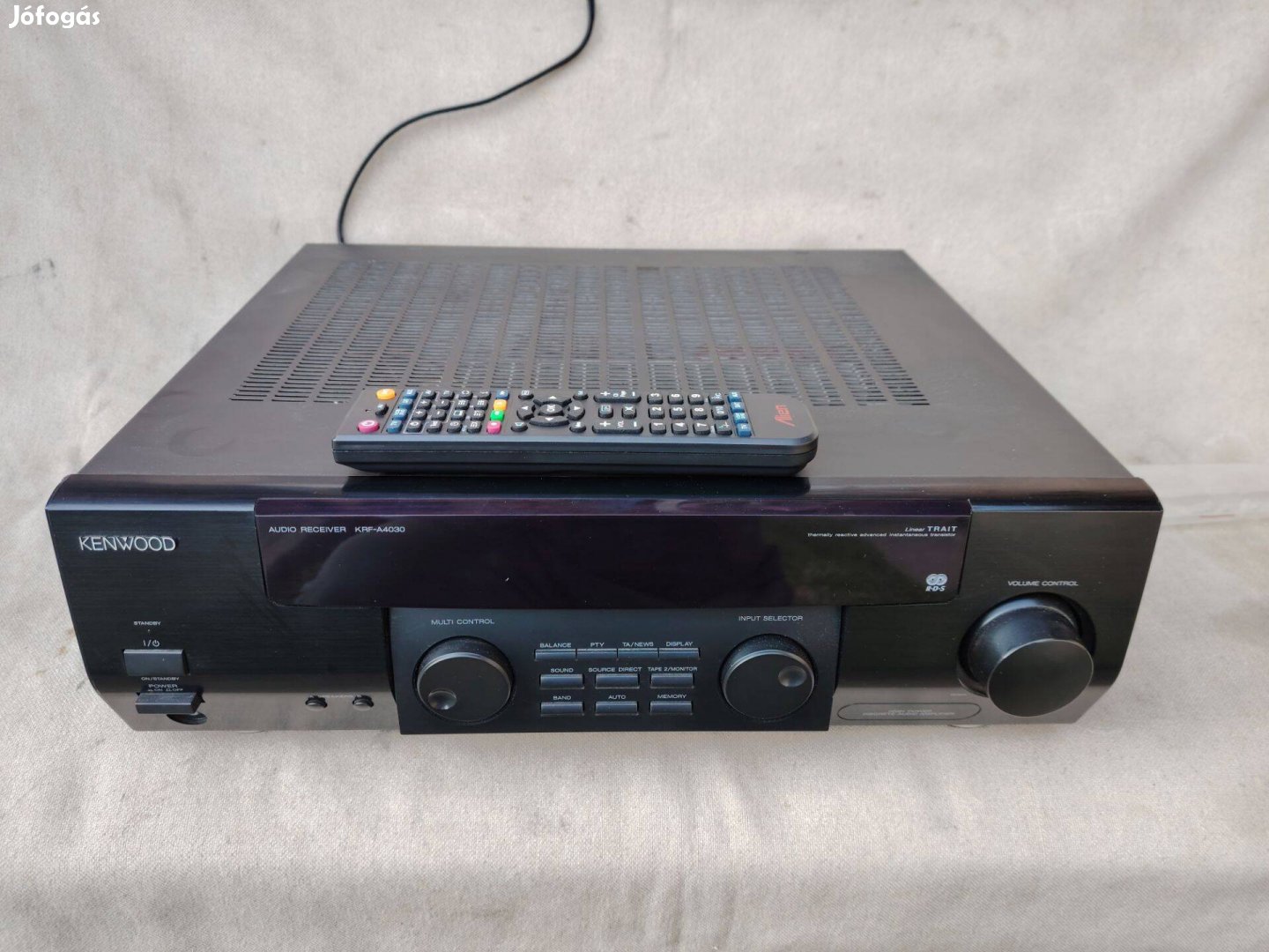 Kenwood KRF-A4030 sztereó rádiós erősítő SUB kimenettel