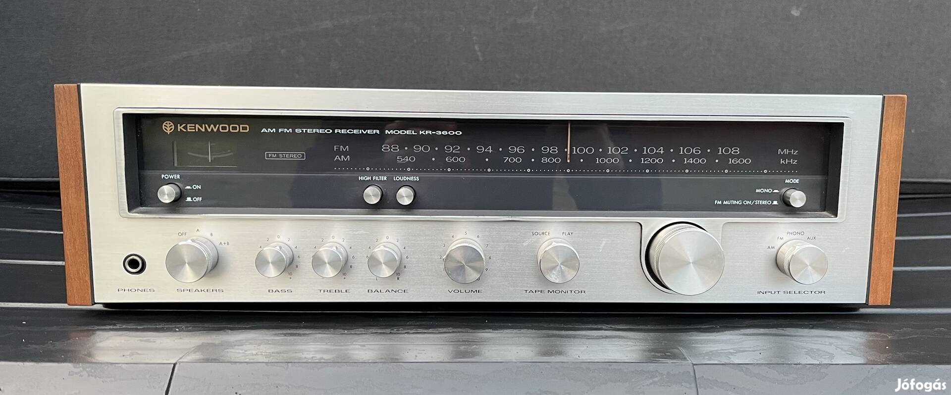 Kenwood KR-3600 receiver