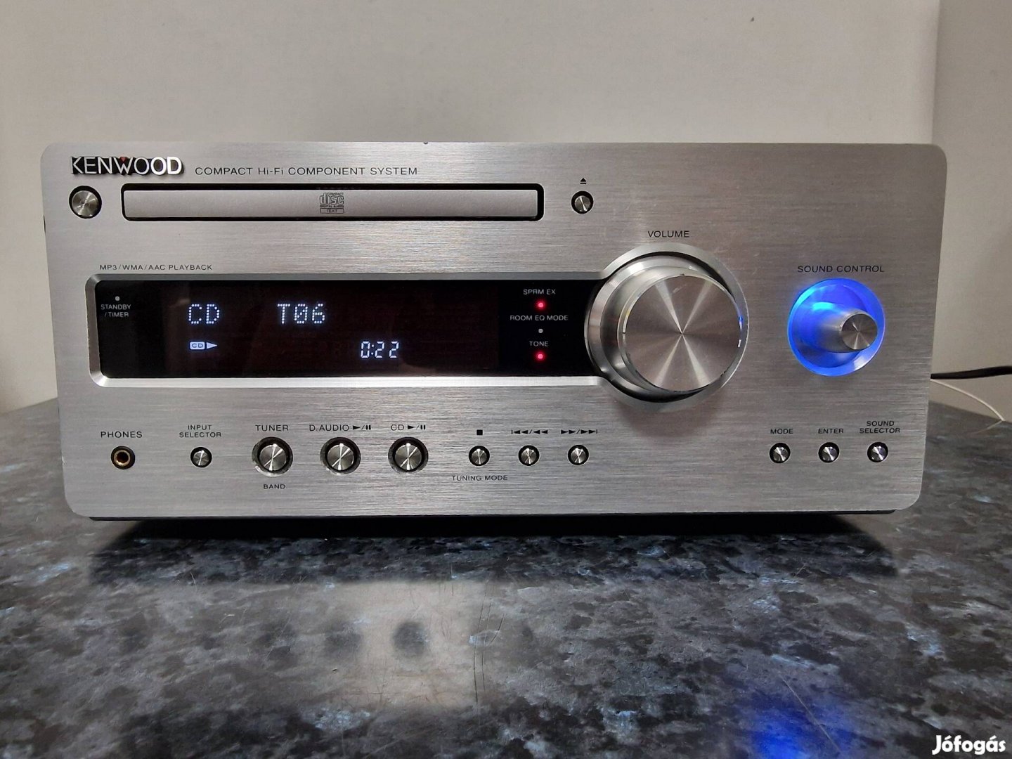 Kenwood R-K711, midi méretű stereo cd receiver 