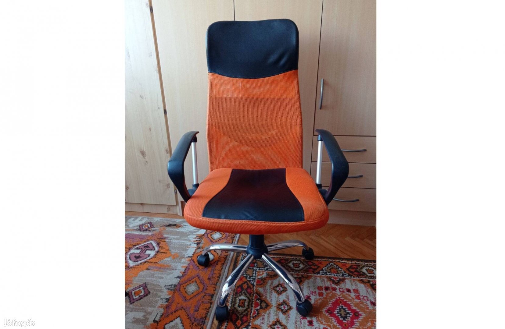 Kényelmes, forgószék eladó
