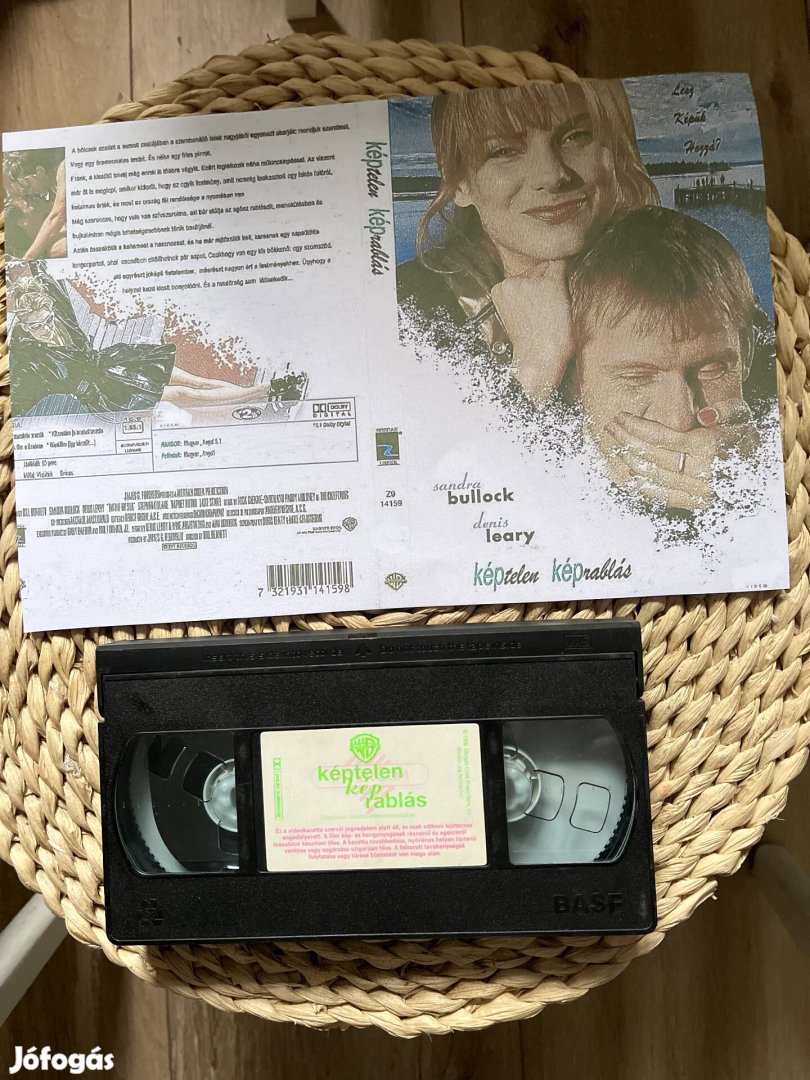 Képtelen képrablás vhs m