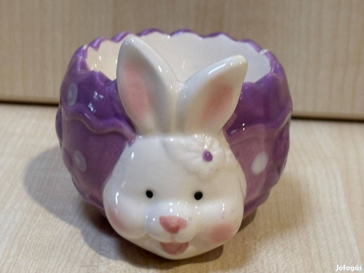 Kerámia nyúl,nyuszi tojástartó