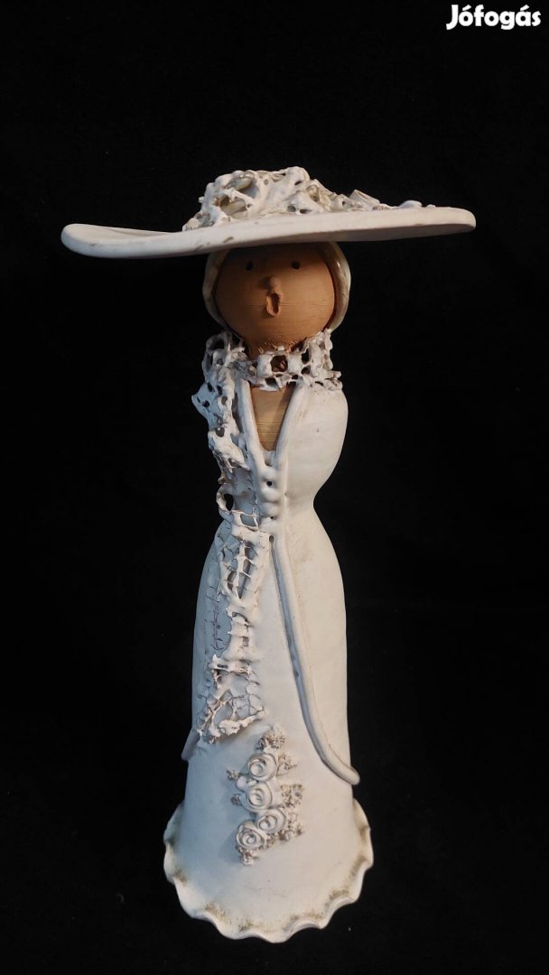 Kerámia szobor, 31.5 cm jelzett