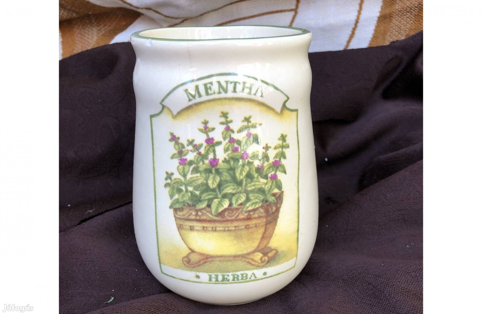 Kerámia váza 1500 Ft :Lenti