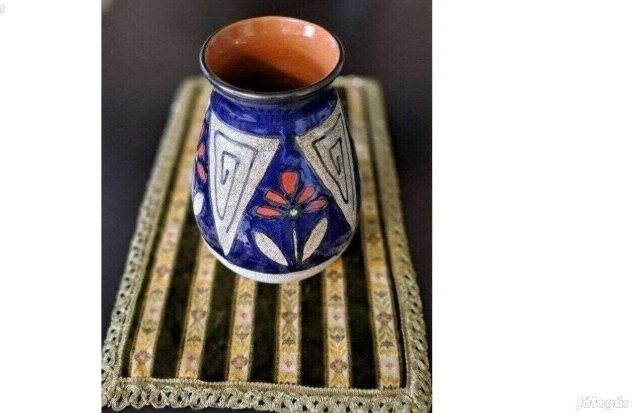 Kerámia váza egyedi díszítés