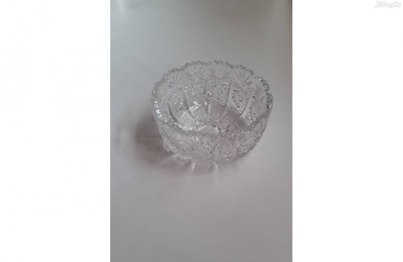 Kerek kristály üveg tálka 12*6 cm hibátlan