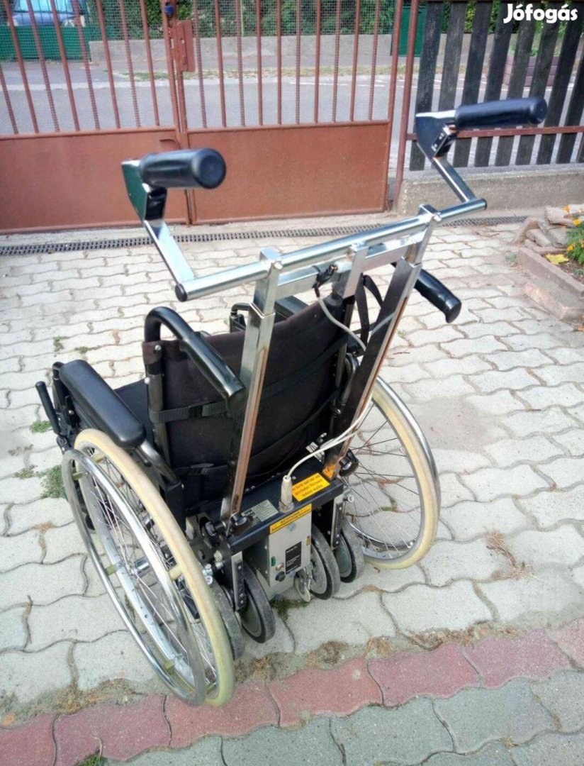 Kerekes lépcsőjáró