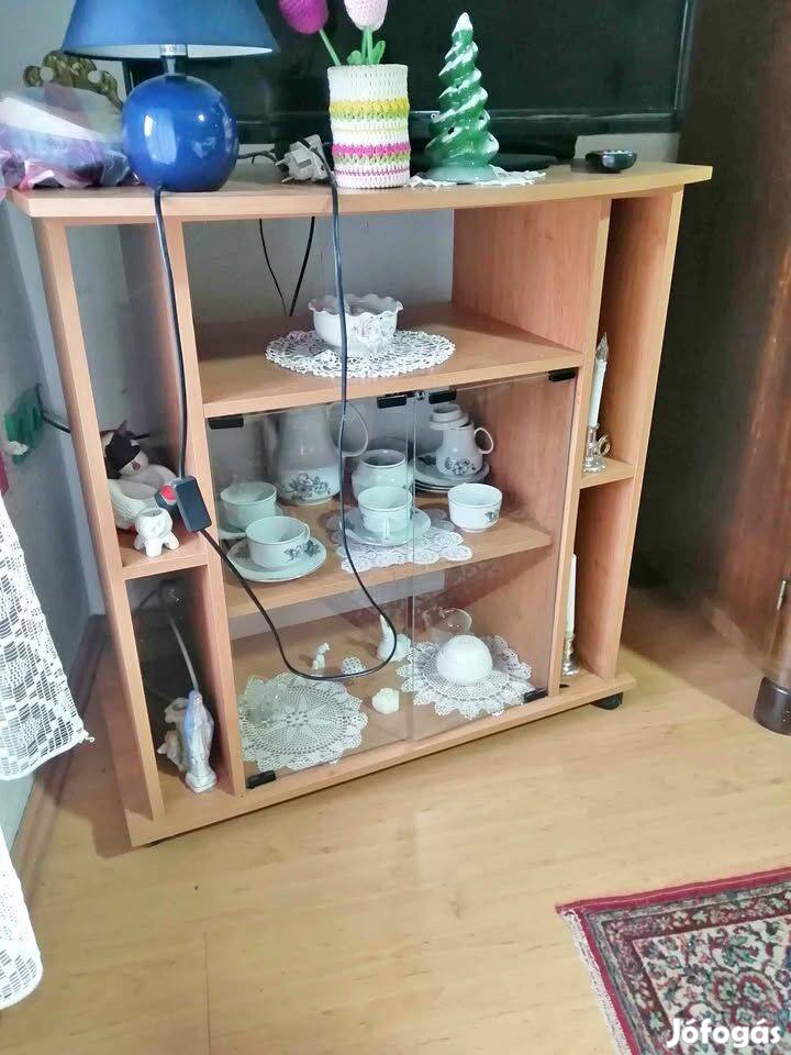 Kerekes tv állvány