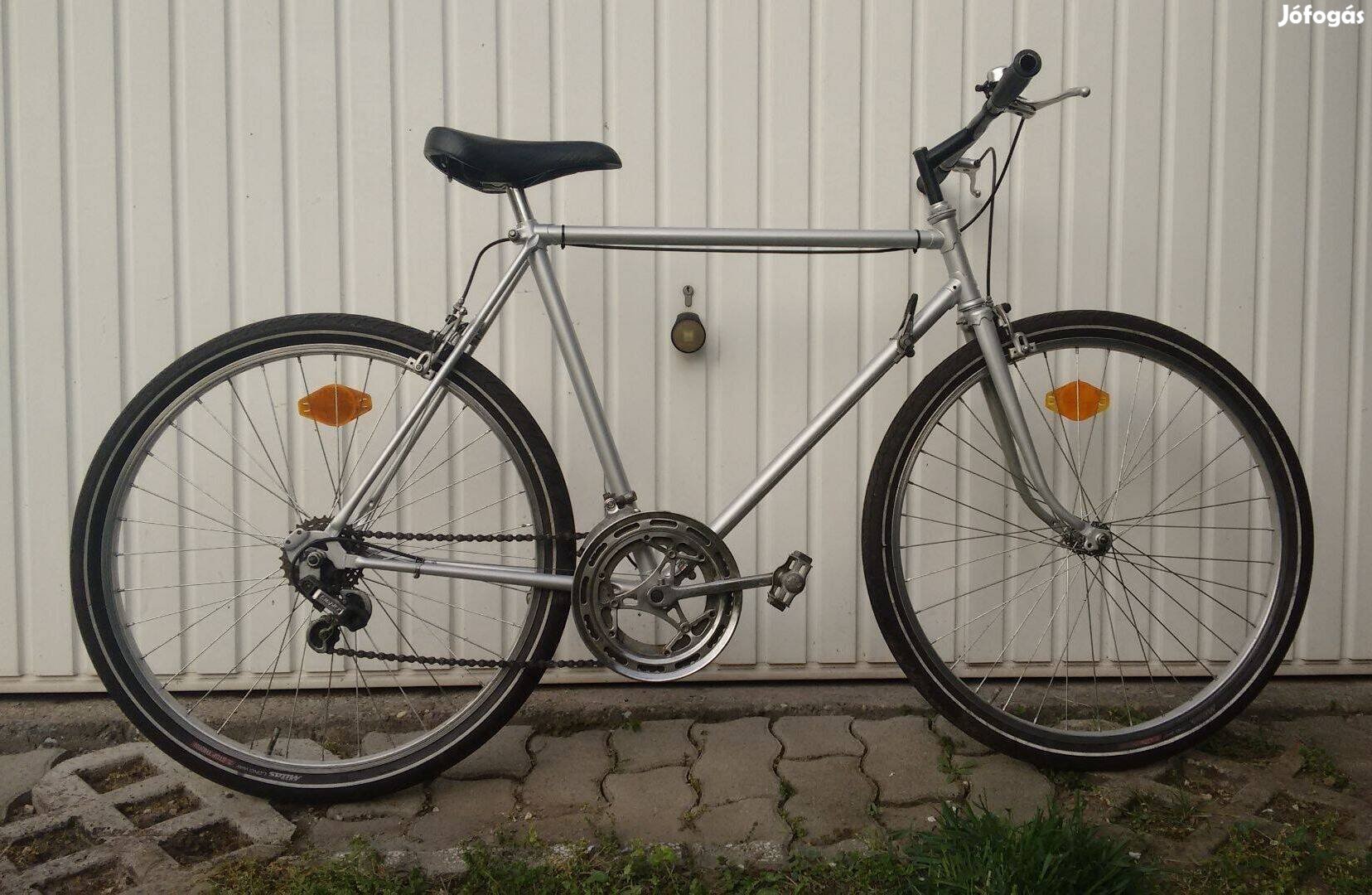 Kerékpár 26 ezüst-szürke