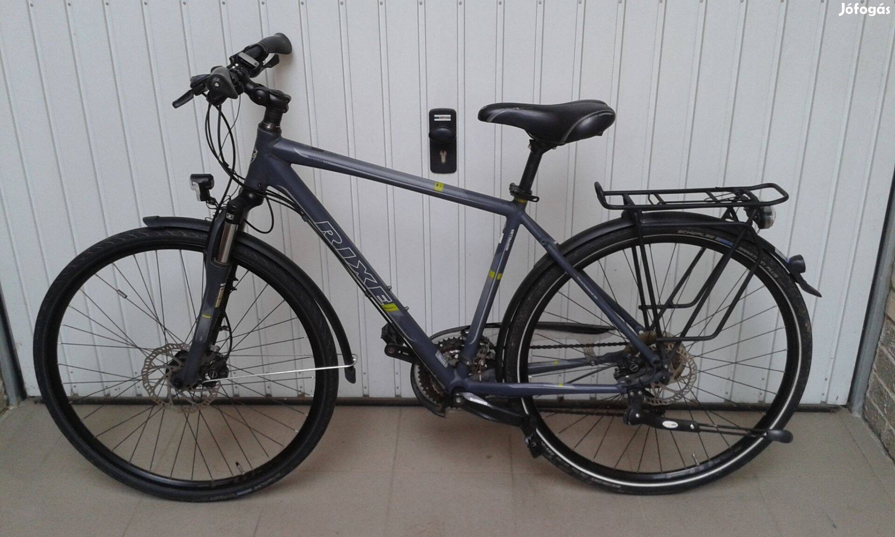 Kerékpár Rixe trekking 28-s