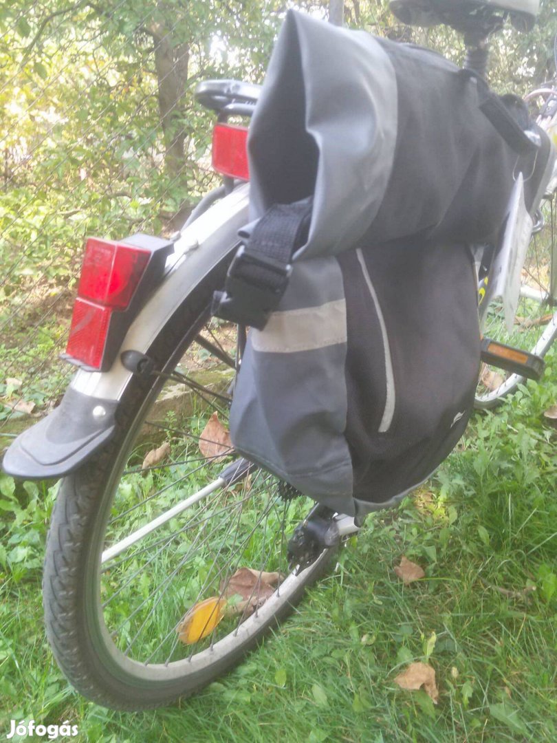 Kerékpár bicikli motorkerékpár Ebike Pedelec táska és hátizsák egyben