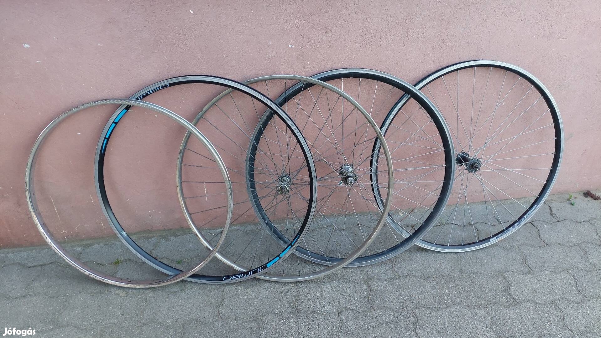 Kerékpár kerekek, ráfok