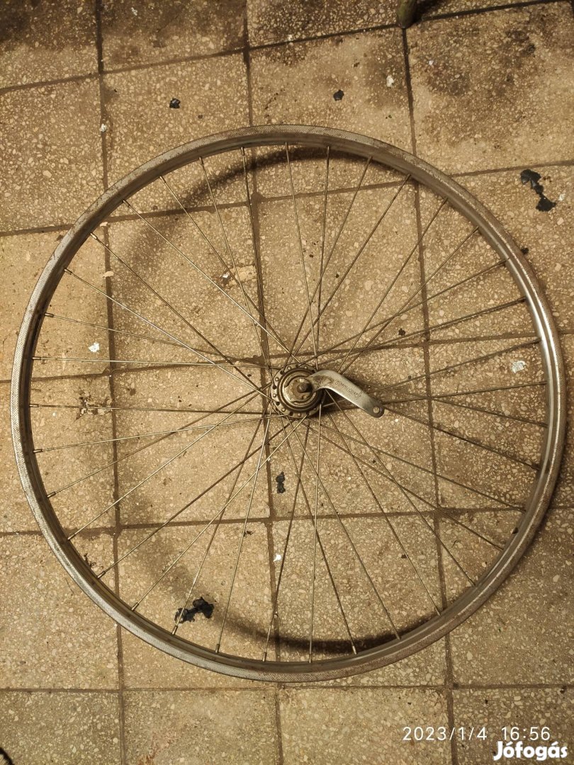 Kerékpár kontrás acél hátsó kerék 