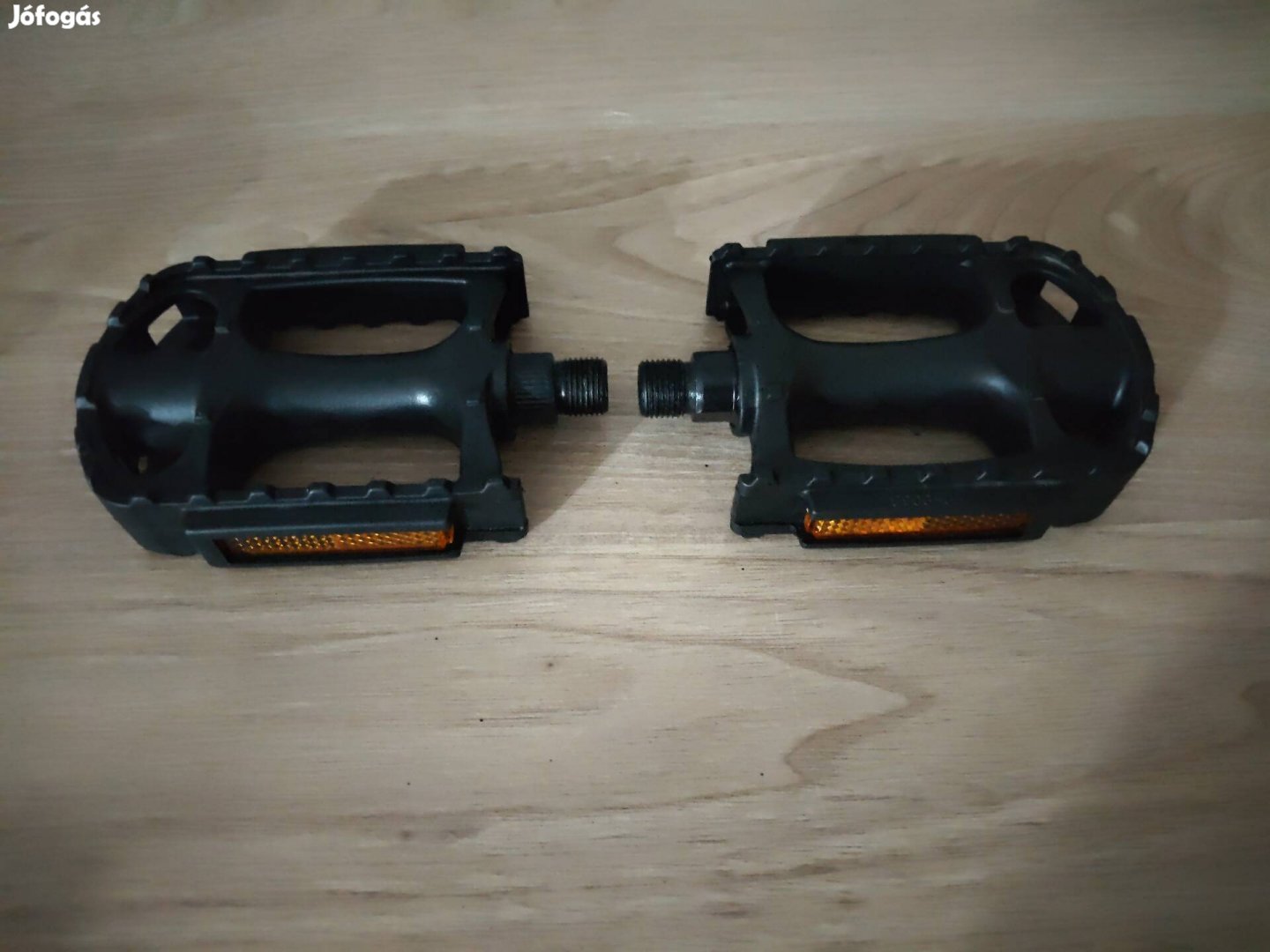 Kerékpár pedál, újszerű.