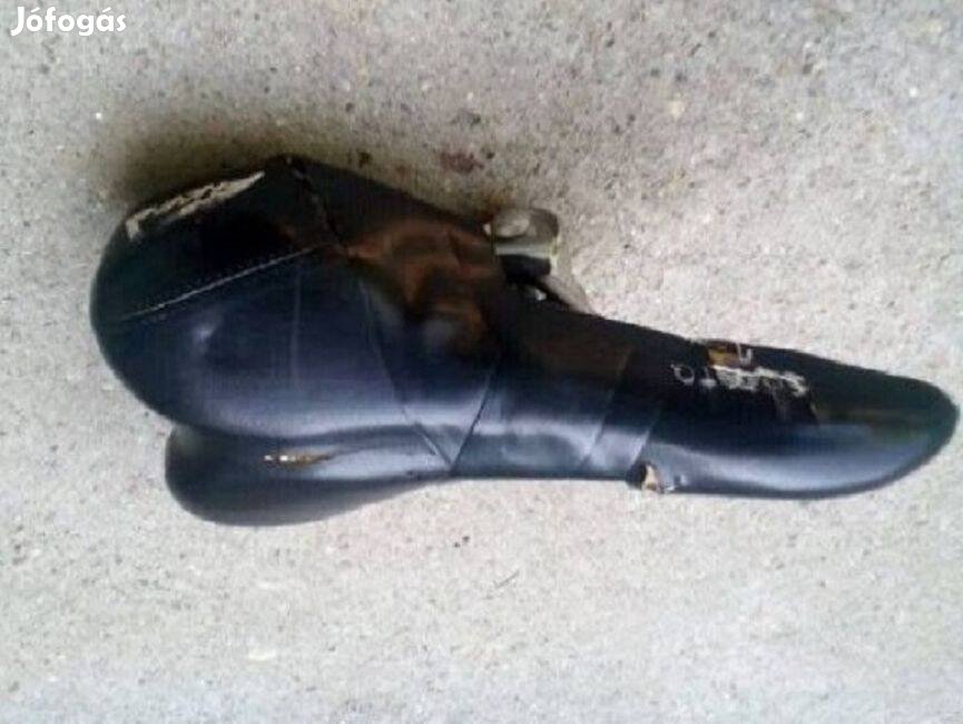 Kerékpár sportülés masszív fém váza Cionlli