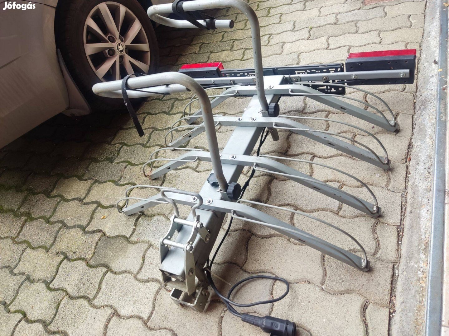 Kerékpárszállító, bicikliszállító, Újszerű, Dönthető, Zárhtaó, Stabil