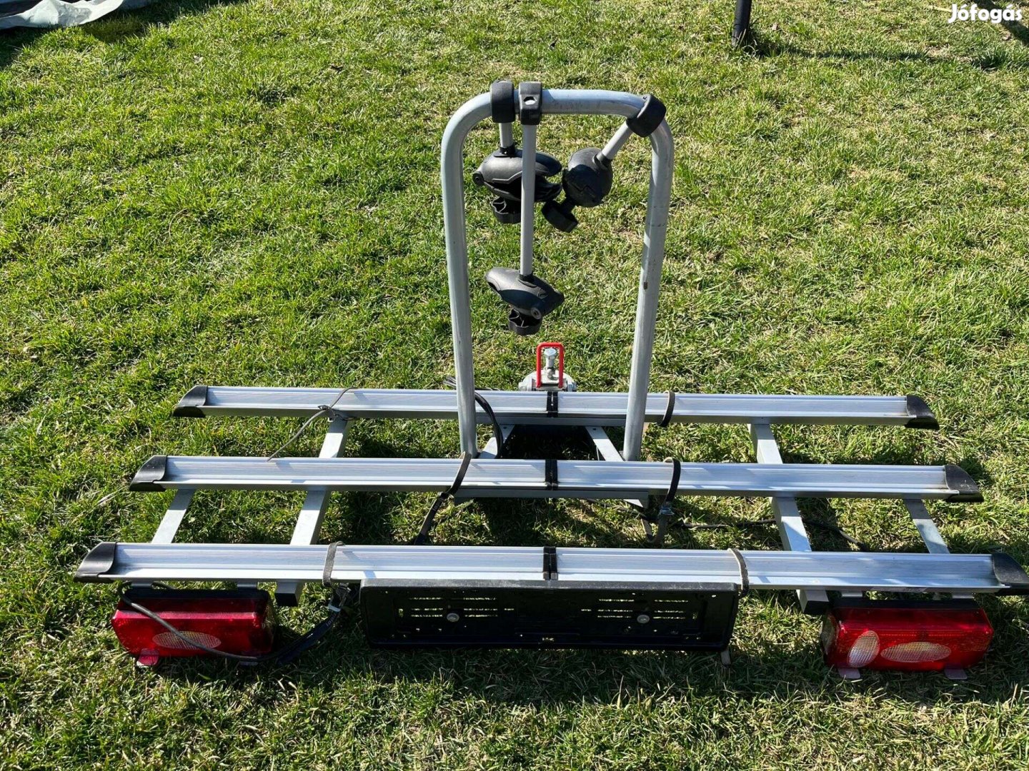 Kerékpárszállító, kerékpártartó vonóhorogra 3 kerékpárhoz