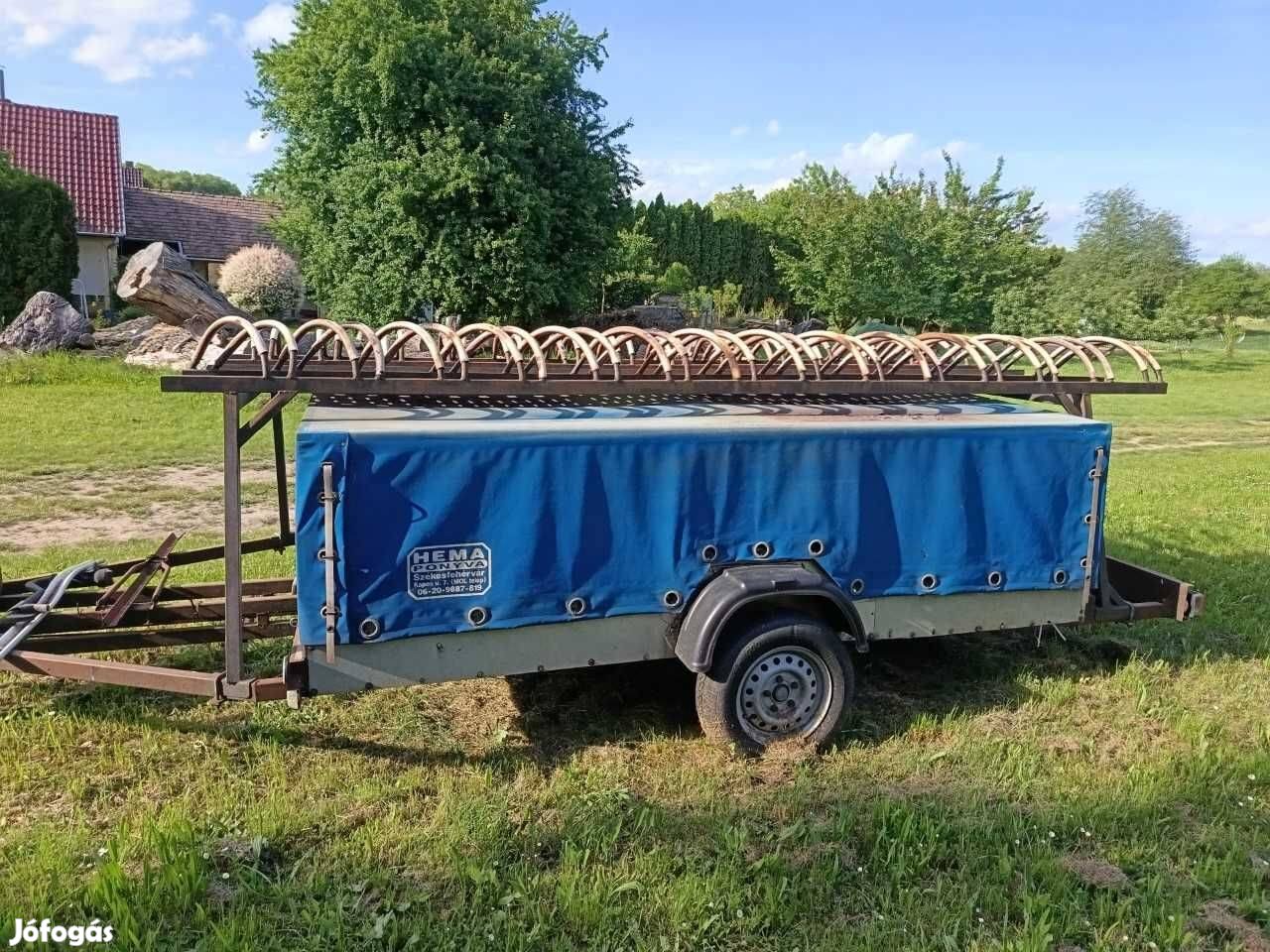 Kerékpárszállító trailer