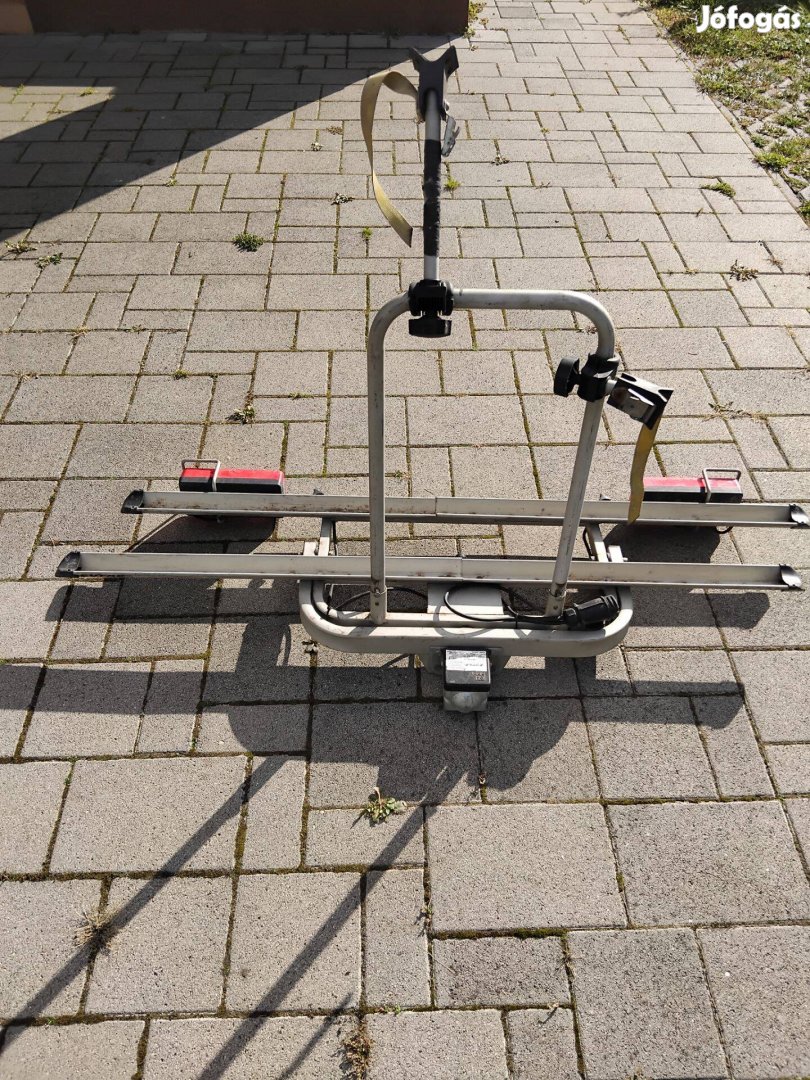 Kerékpártartó, Eufab Carlo, vonóhorogra szerelhető