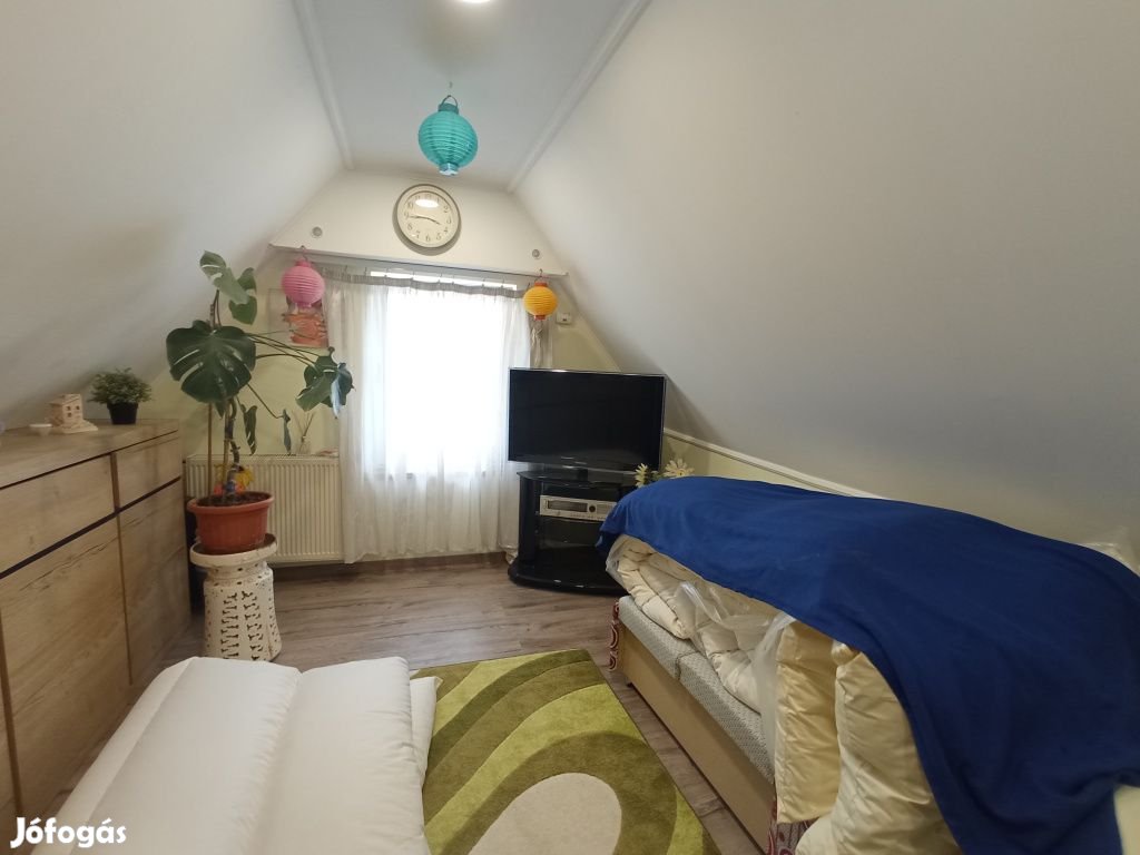 Kerepes, Homok dűlő, 82 m2-es, családi ház, 3 szobás, felújított /