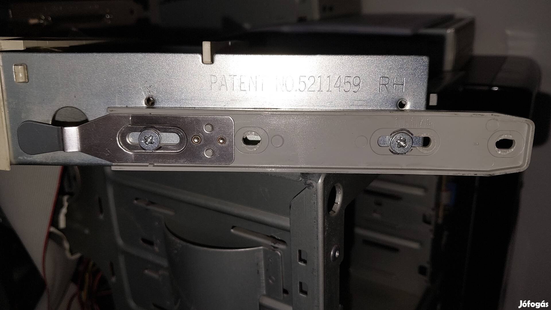 Keresek Dell Poweredge 2200 beépítősínt 5,25 meghajtókhoz