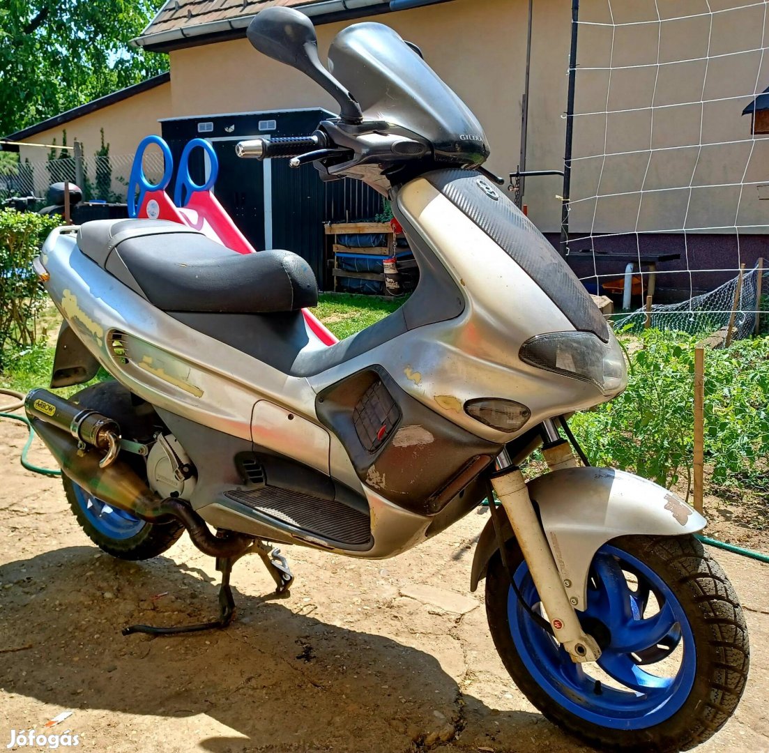 Keresek:Gilera Runner 180Fxr