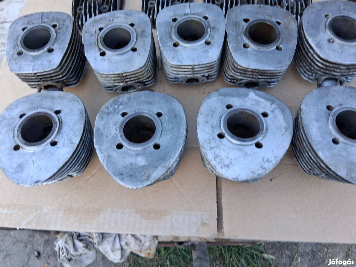 Keresek: Berva, Panni hengerek és hengerfejek