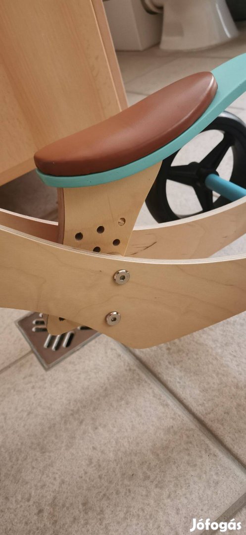 Keresek Gyermek fa futó bicikli