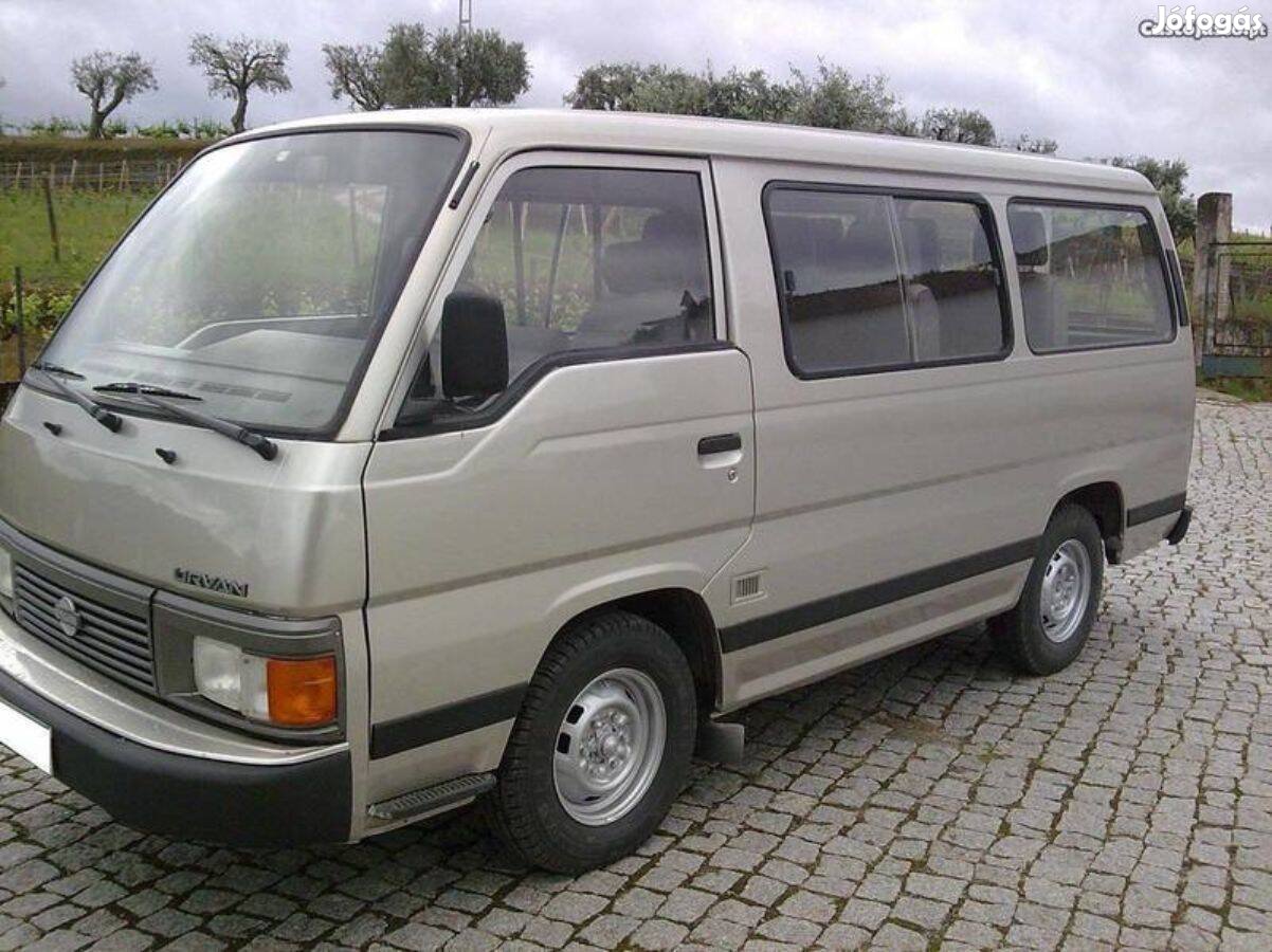 Keresek: Nissan Urvan kisbuszt vennék országszerte!