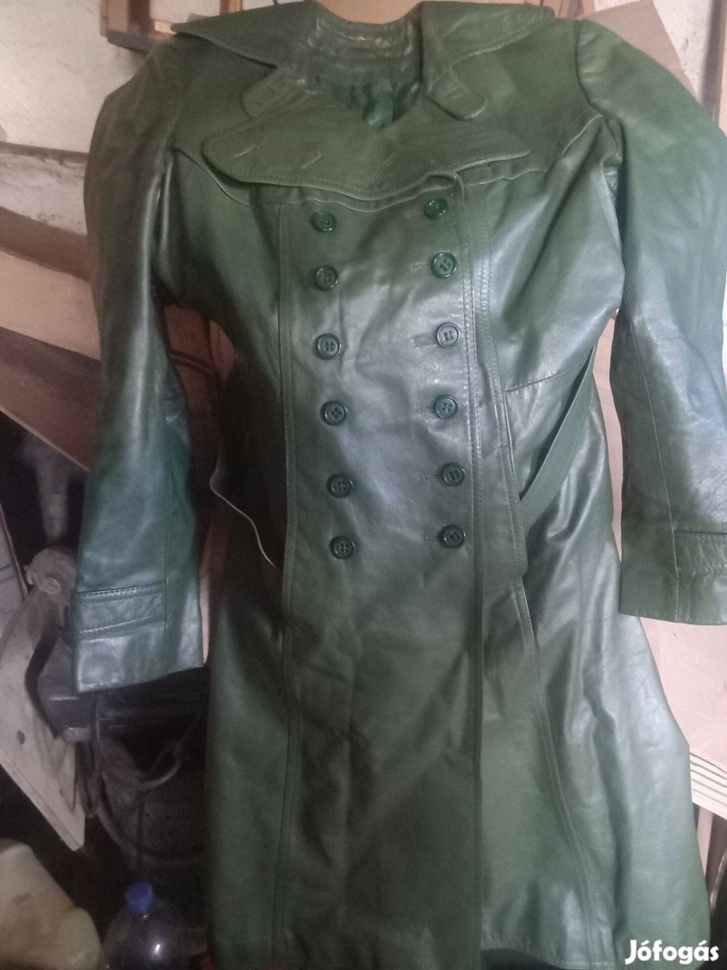 Keresek Női retro bőrkabát