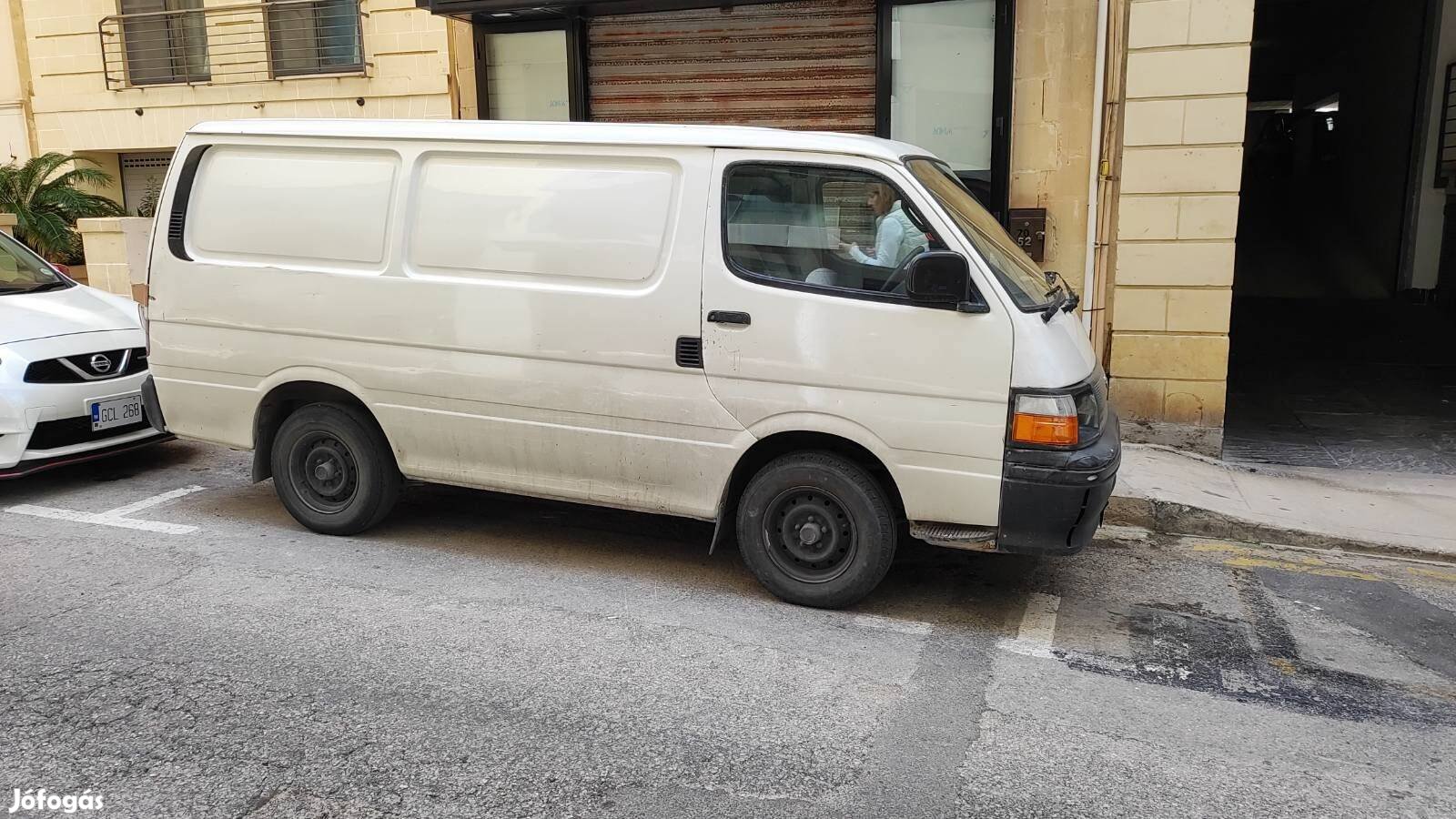 Keresek: Toyota Hiace 95'' előtti kisbuszt állapottól függetlenül