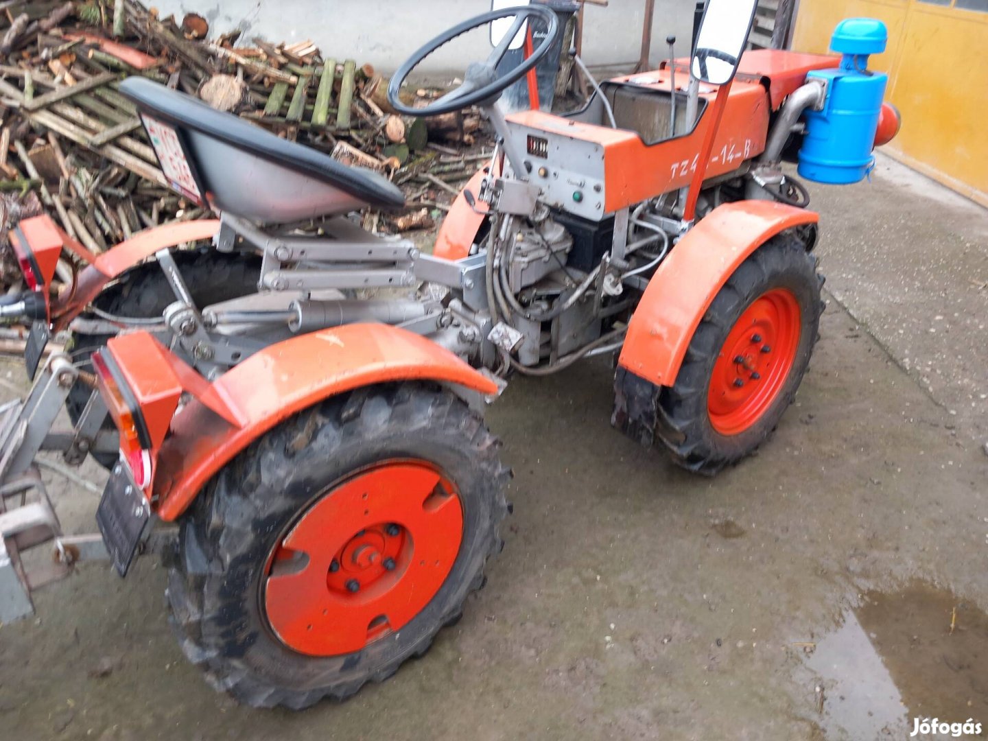Keresek: Tz4k kistraktor mezőgazdasági gép 