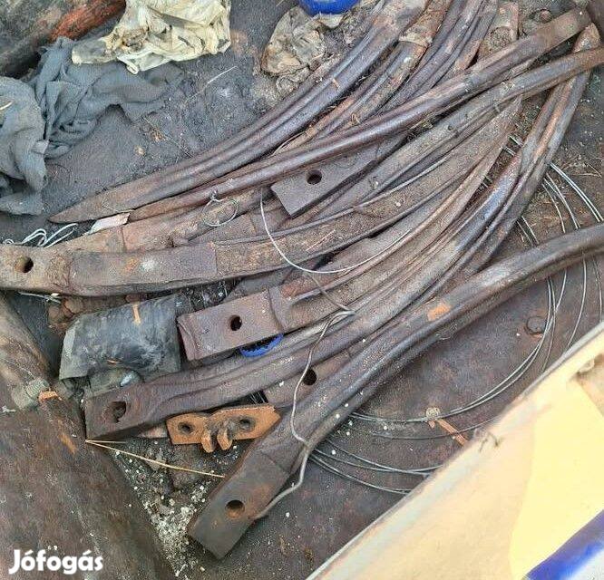 Keresek: Unhz trágyavillához tüskéket keresek