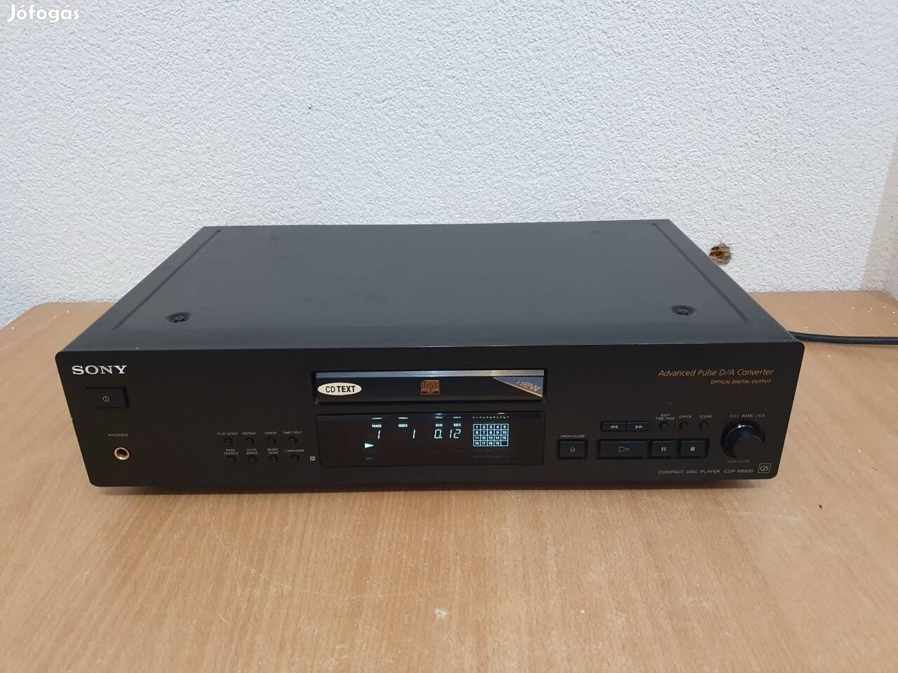 Keresek: Vásárolnék Sony CDP-XB630 QS CDP XB630 CD lejátszó