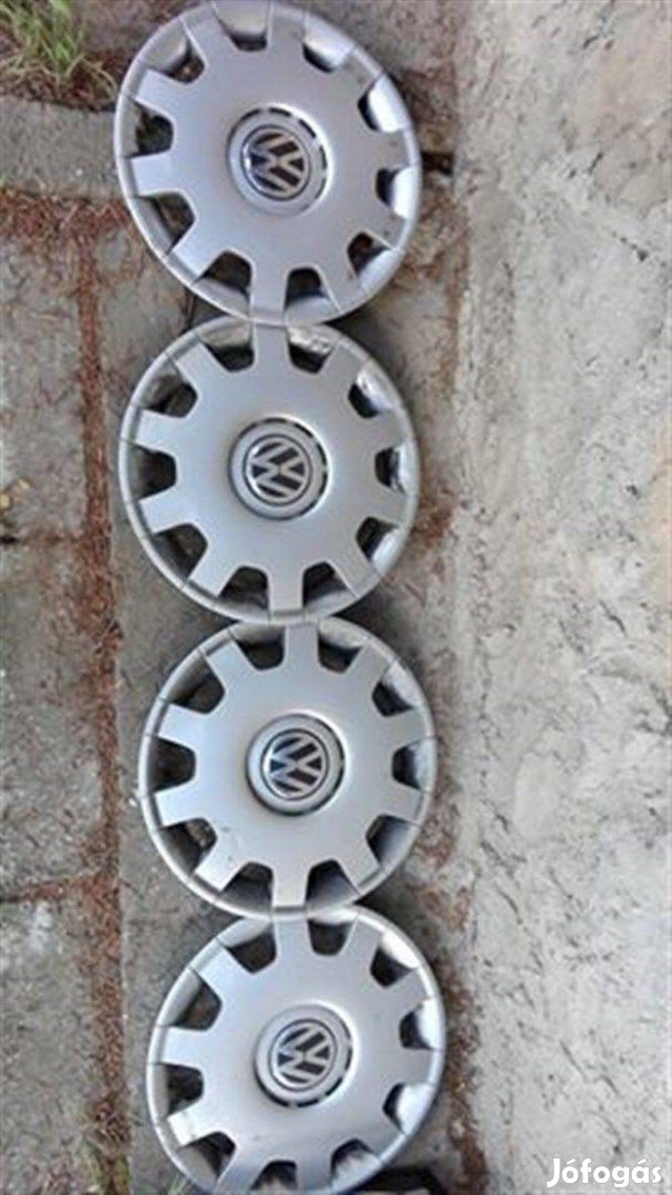 Keresek: Volkswagen dísztárcsák eladók
