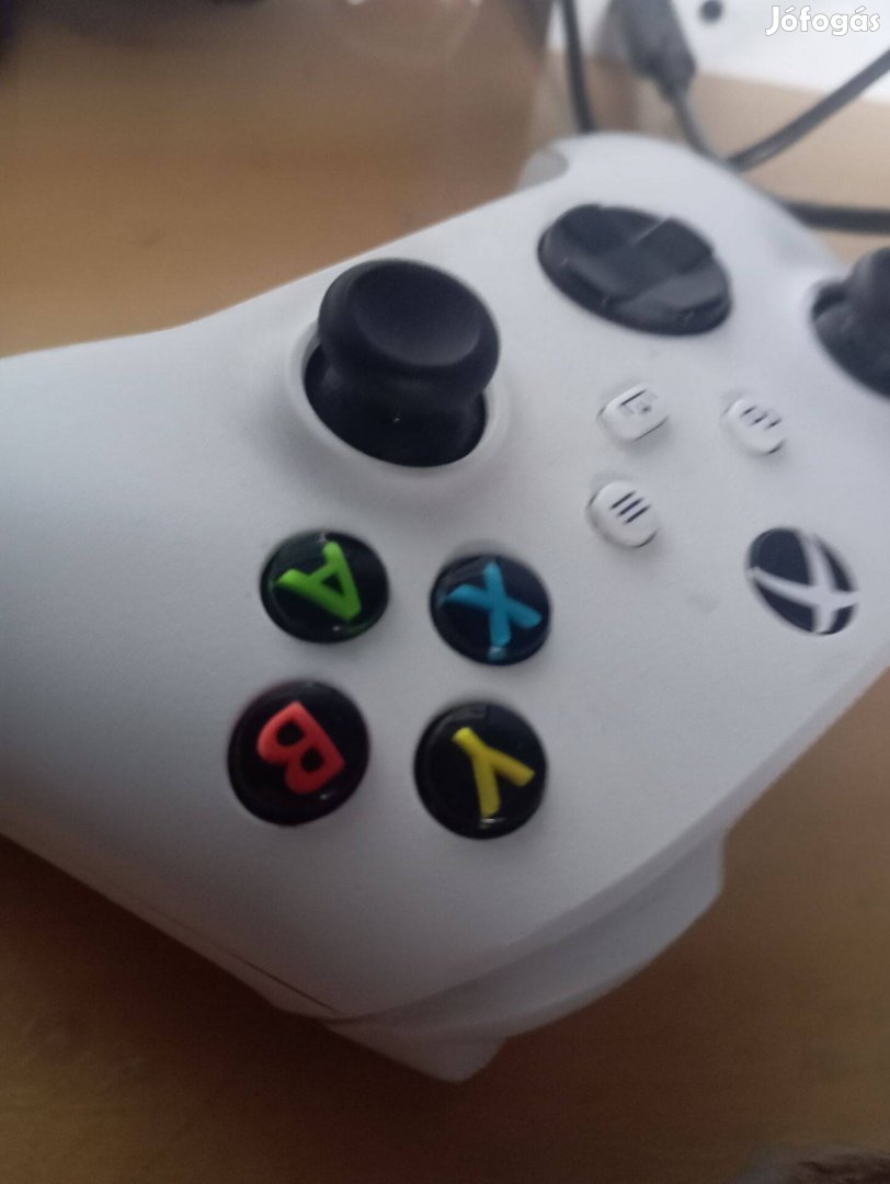 Keresek: Xbox kontroller