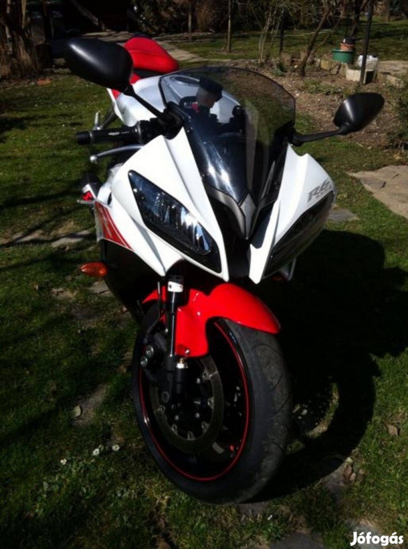 Keresek: Yamaha R6R típust keresek (2006-08ig)