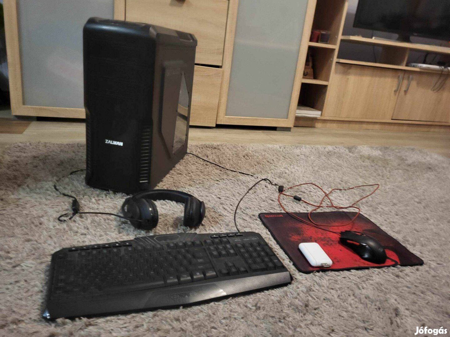 Keresek: Zalman Z3 plusz számítógép, redragon egérpad, billentyűzet és egér