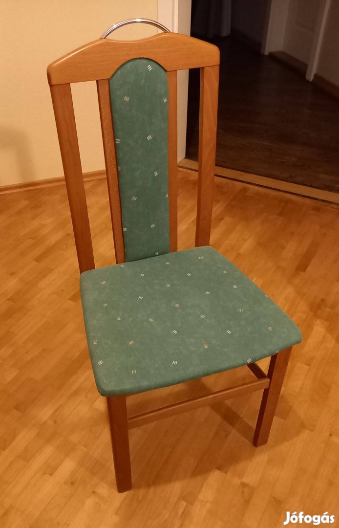 Keresek: Zöld kárpitozott széket vennék