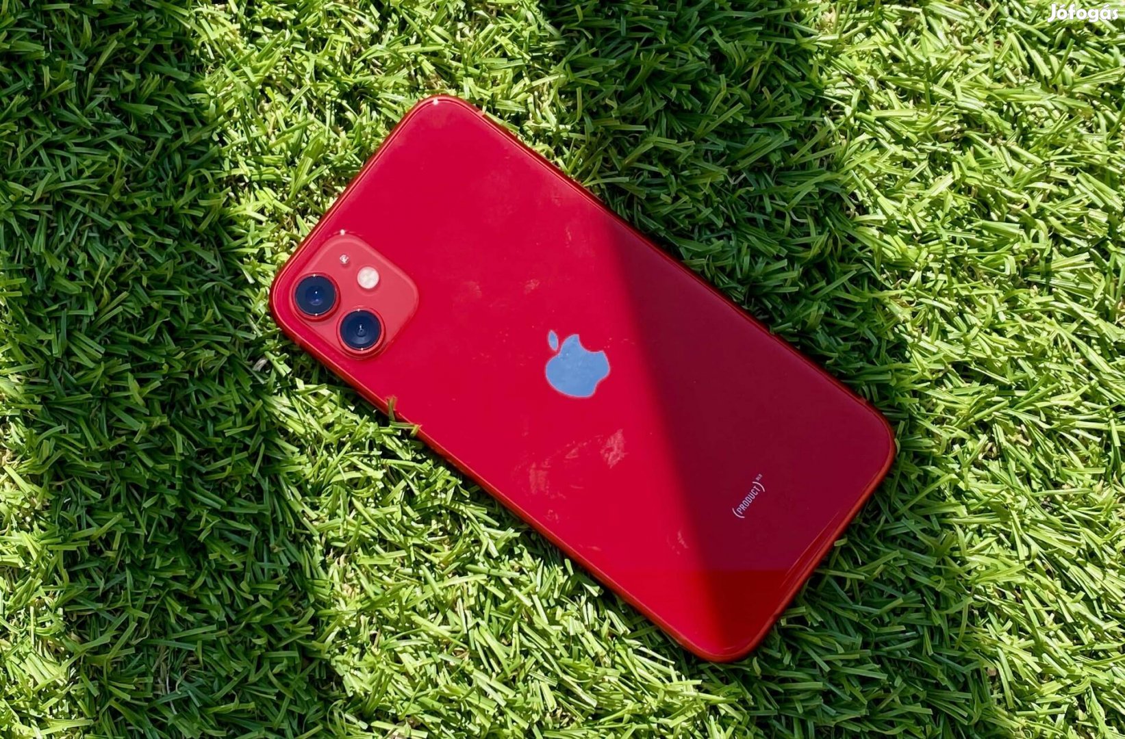 Keresek: iphone 11 Product Red -et vennék